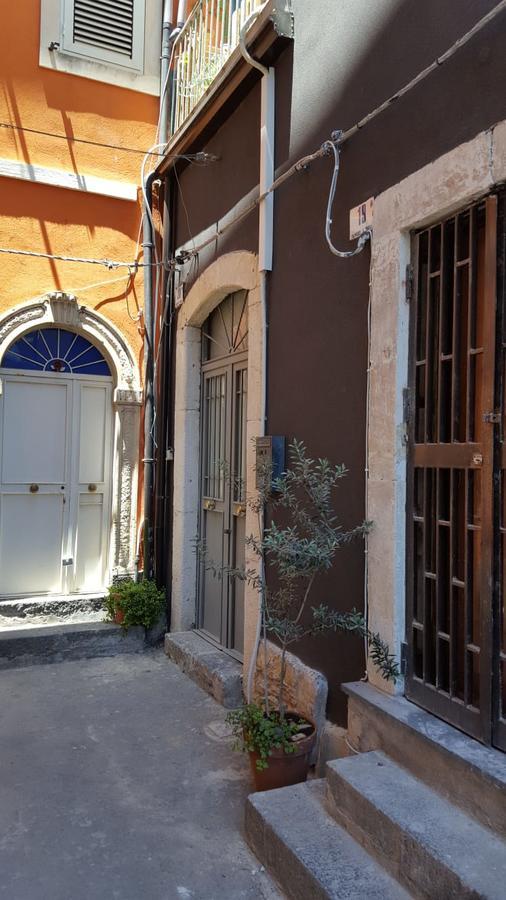 Ferienwohnung Il Pozzo Di Santa Teresa CTA Exterior foto